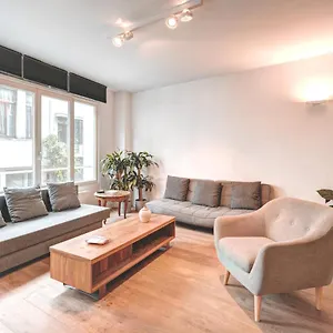 Appartement Light House Lodge. In Center Of, Antwerpen